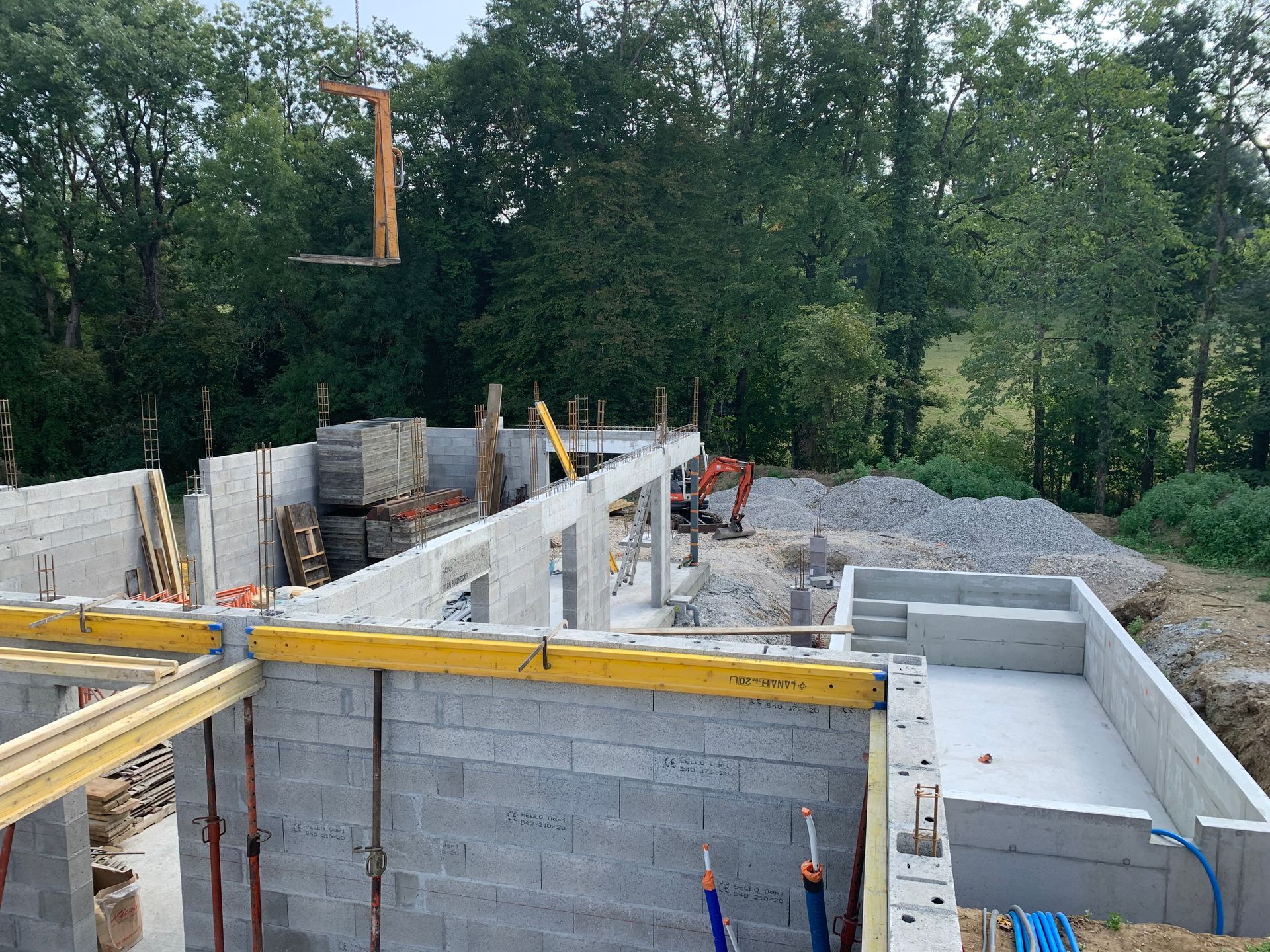 Chantier de gros œuvre en Haute-Savoie